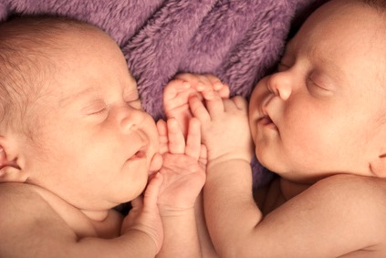 Breastfeeding twins facts, challenges, positions