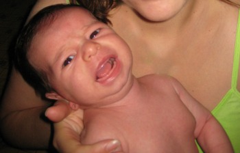 Colic in infants: crying and arching