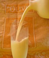 Lactose intolerance and its difference from milk allergy