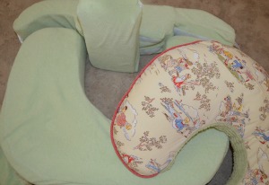 Add nursing pillow to your checklist