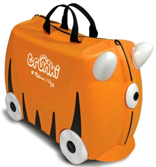 Trunki Review: Kids ride on suitcase